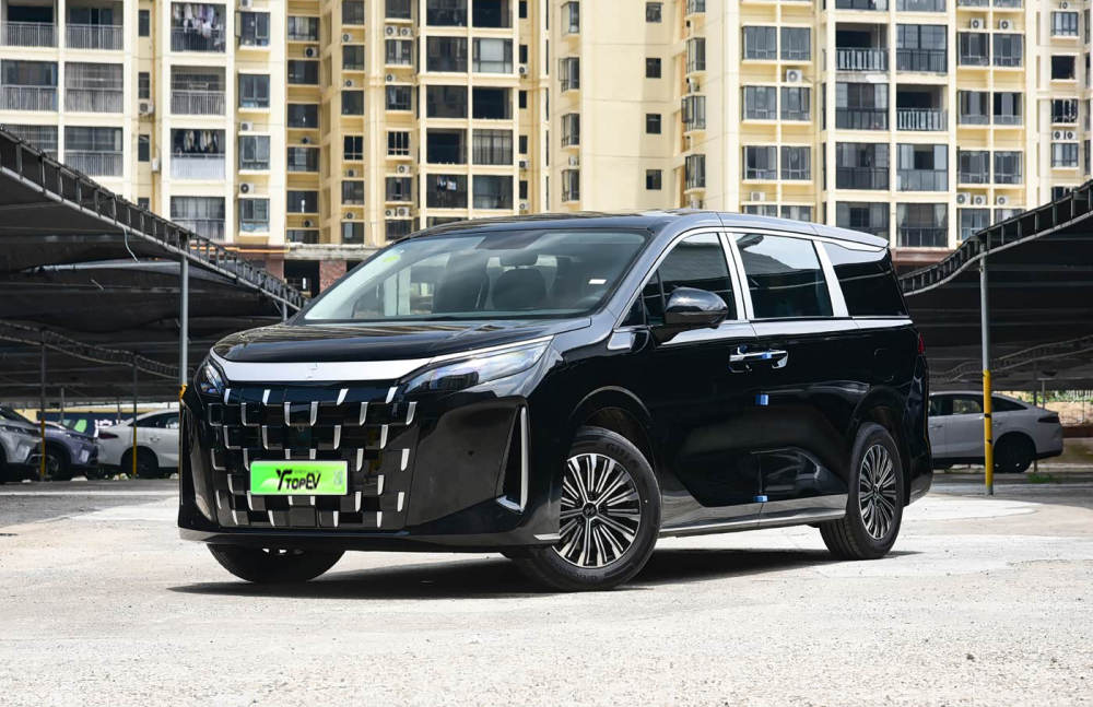Linghui M9 2026  price	